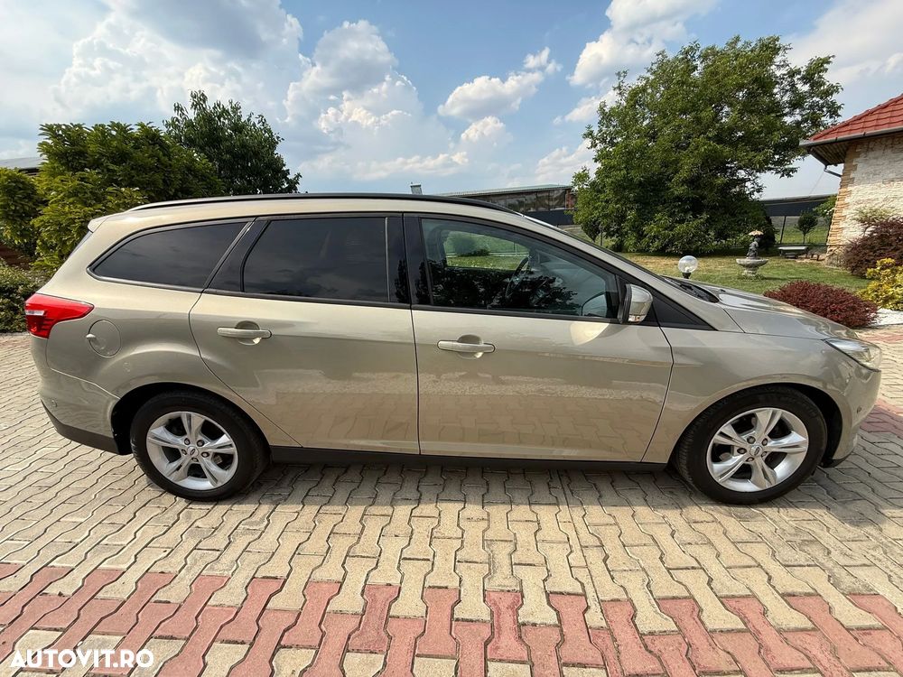 Ford Focus 1.5 TDCi DPF Start-Stopp-System Trend - 15