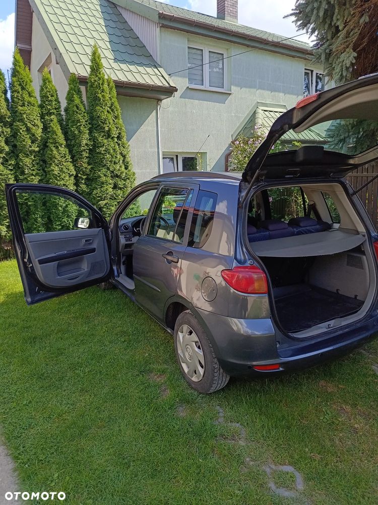 Mazda 2 - 7