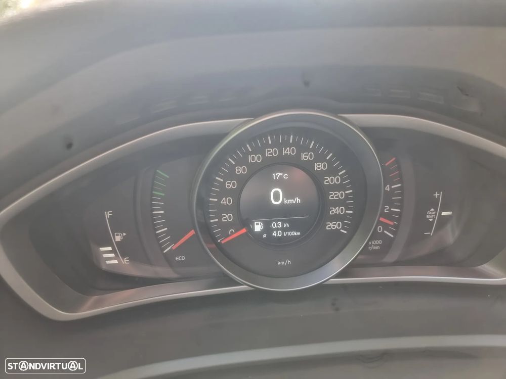 Volvo V40 1.6 D2 Eco Kinetic - 13