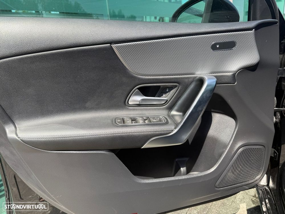 Mercedes-Benz A 180 7G-DCT Progressive - 14