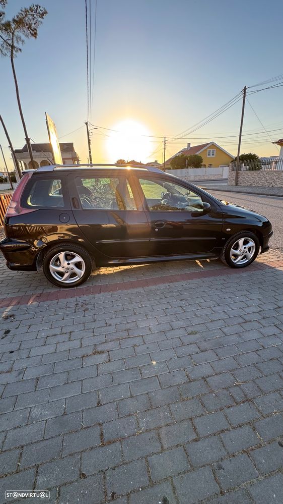 Peugeot 206 1.4 16V XT - 6