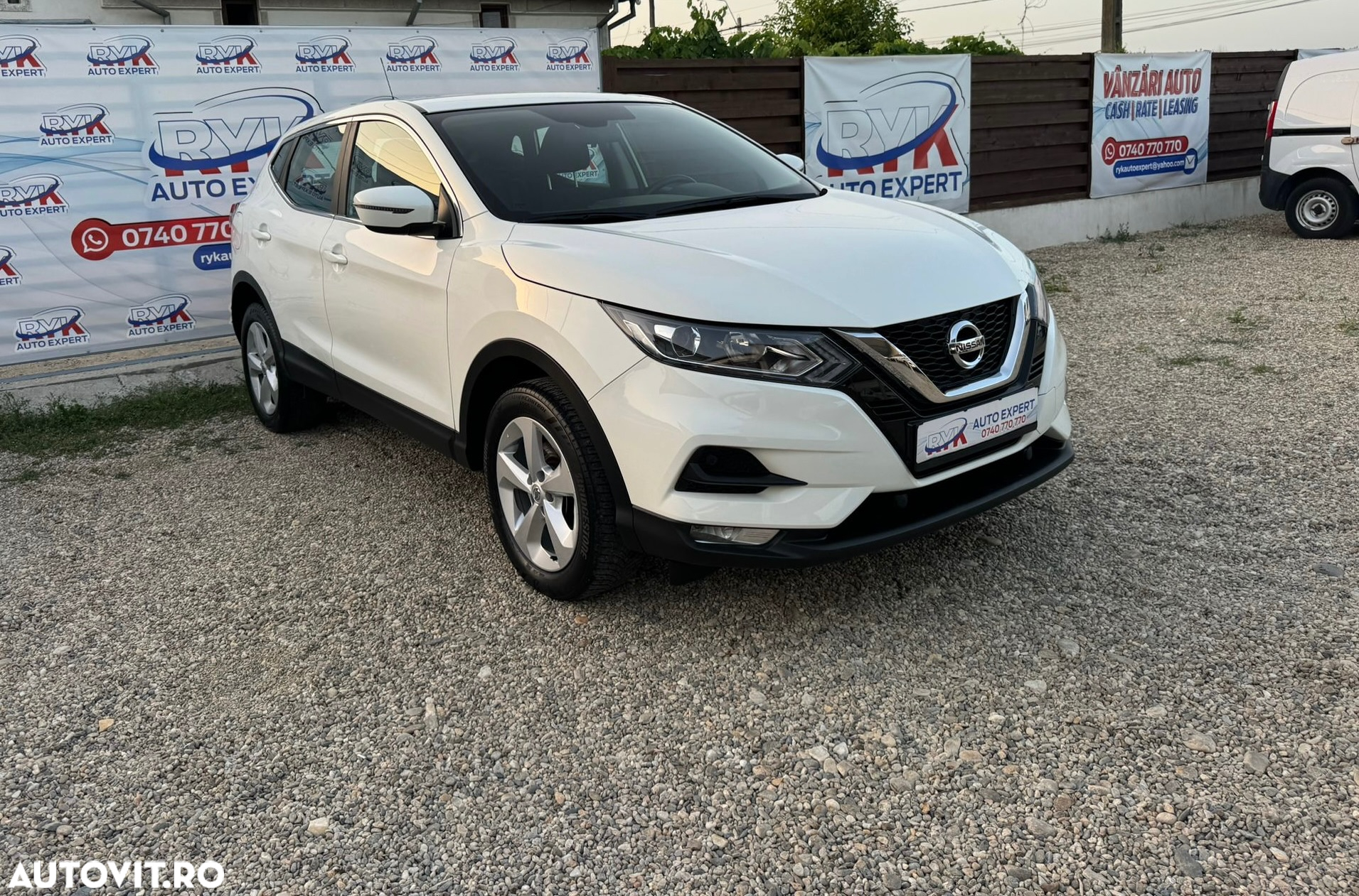 Nissan Qashqai 1.5 DCI N-CONNECTA - 2