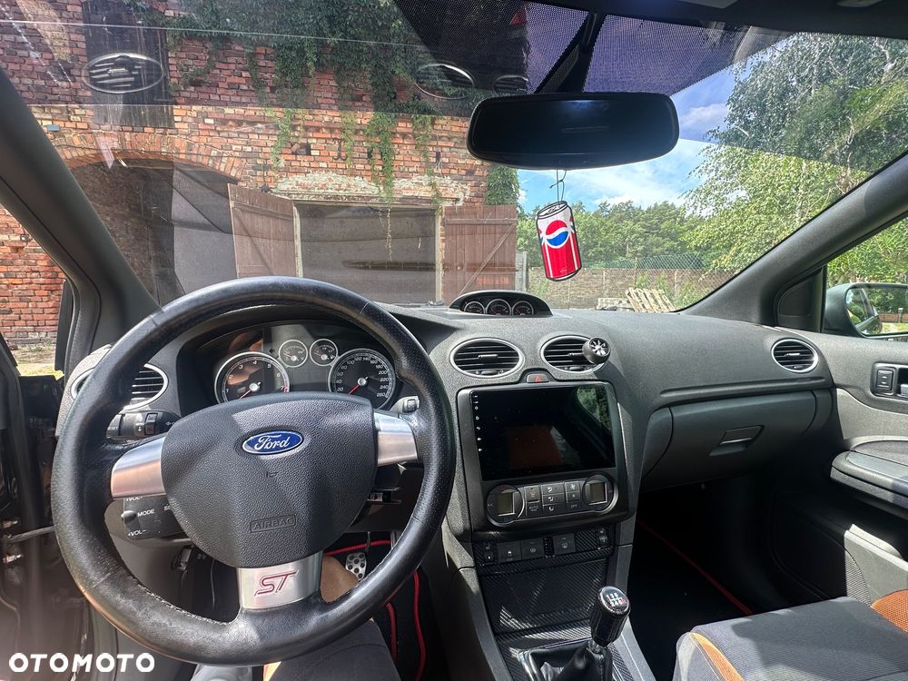 Ford Focus ST - 6