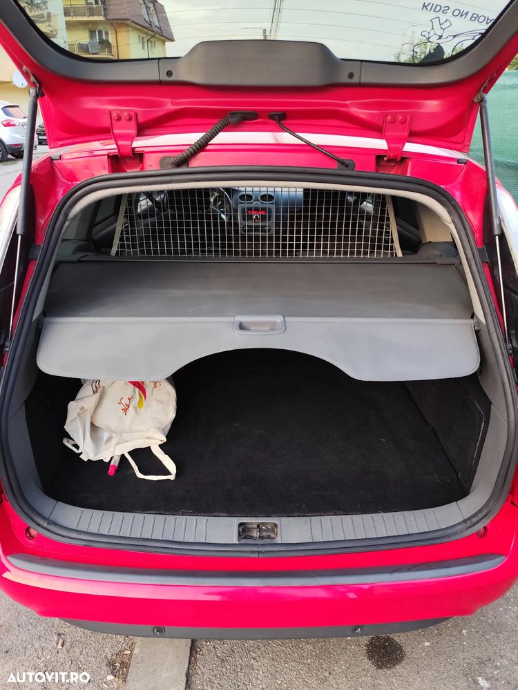 Ford Focus 1.6 TDCI Sport - 9