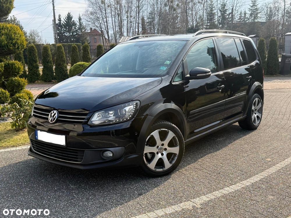 Volkswagen Touran 1.4 TSI Cross - 9