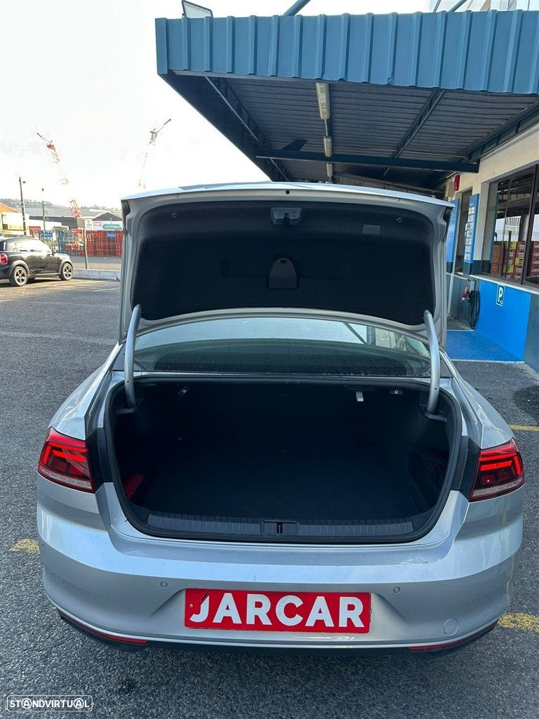 VW Passat 1.5 TSI Business - 6