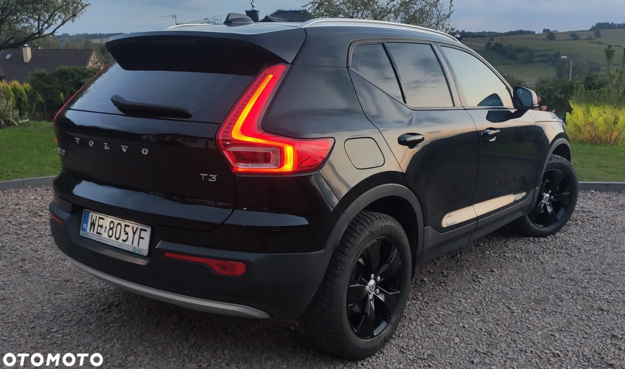 Volvo XC 40 T3 Momentum Pro - 36