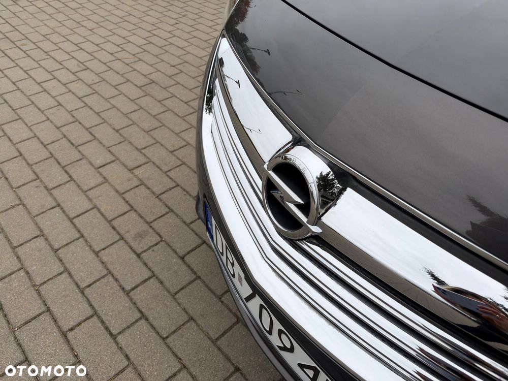 Opel Insignia 1.6 T Cosmo S&S - 8
