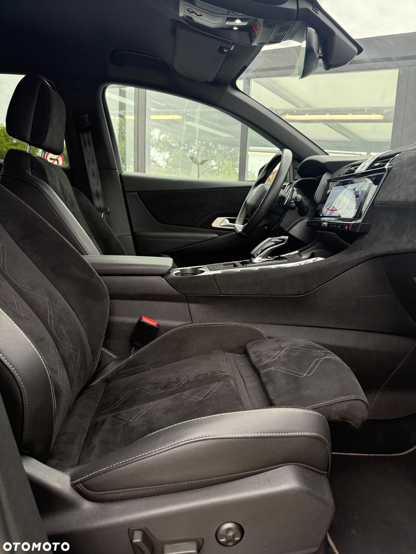 DS Automobiles DS 7 Crossback 1.6 E-Tense Performance Line + - 21