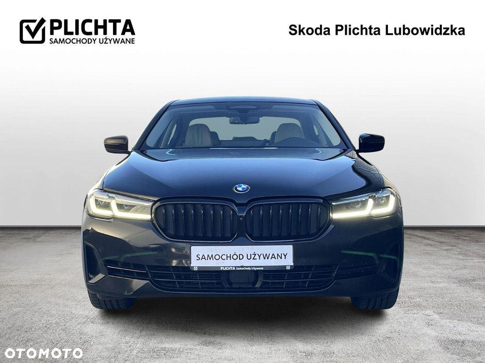 BMW Seria 5 - 8