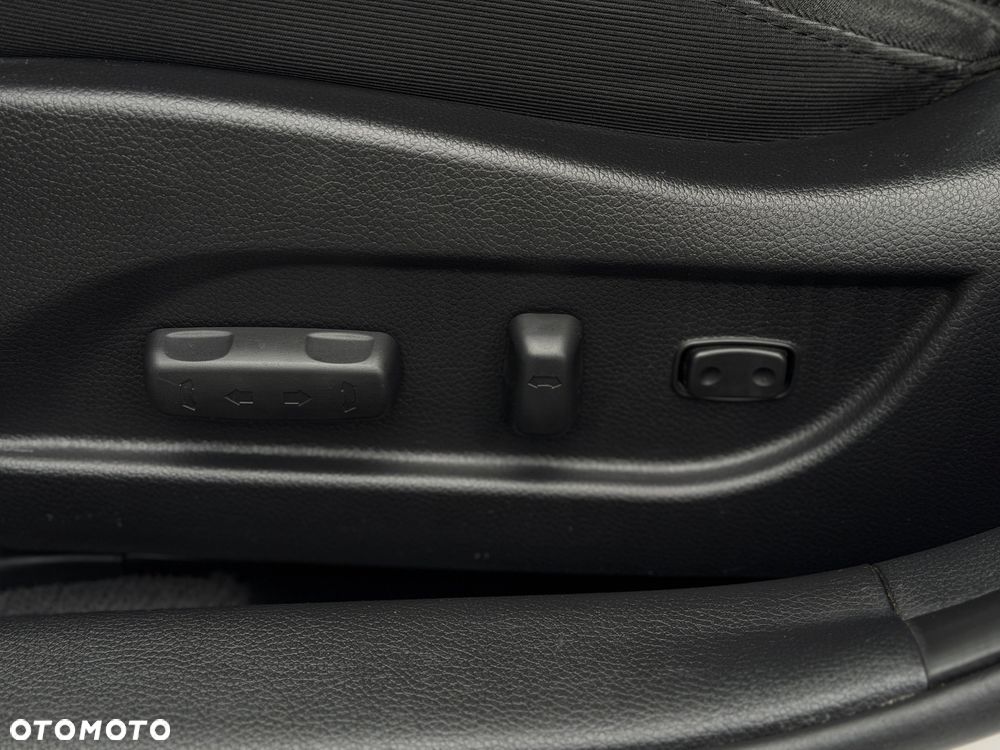 Hyundai i40 1.6 GDI Comfort + - 10