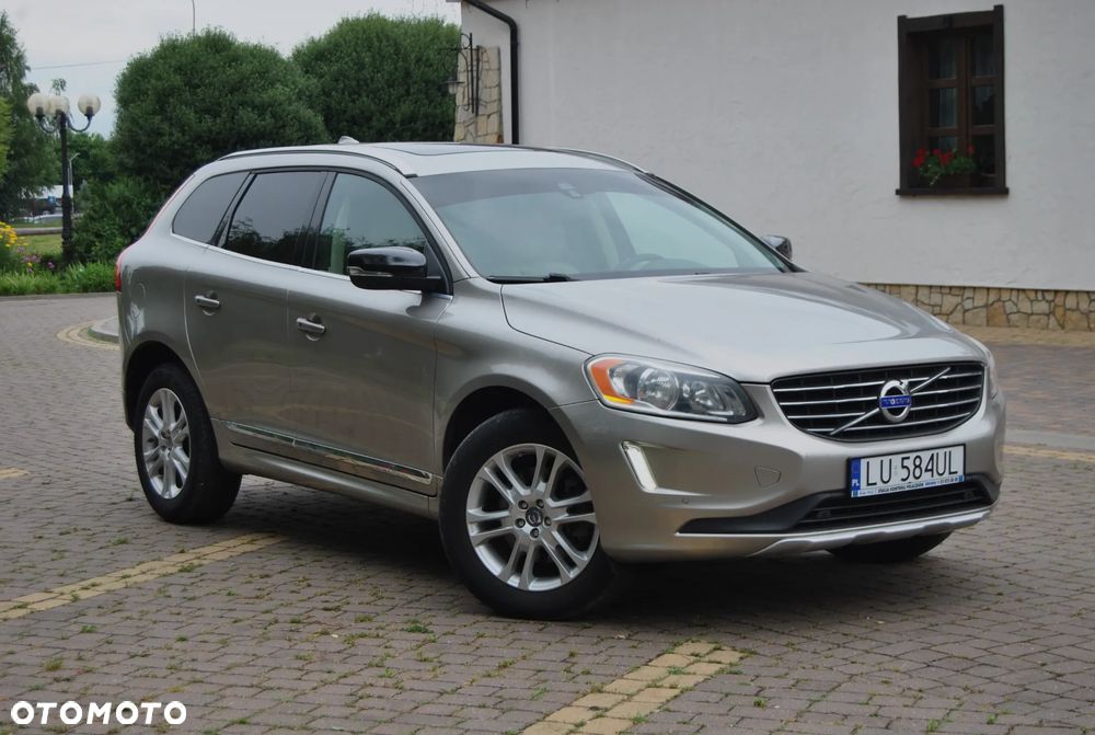 Volvo XC 60 T5 Geartronic Summum - 2