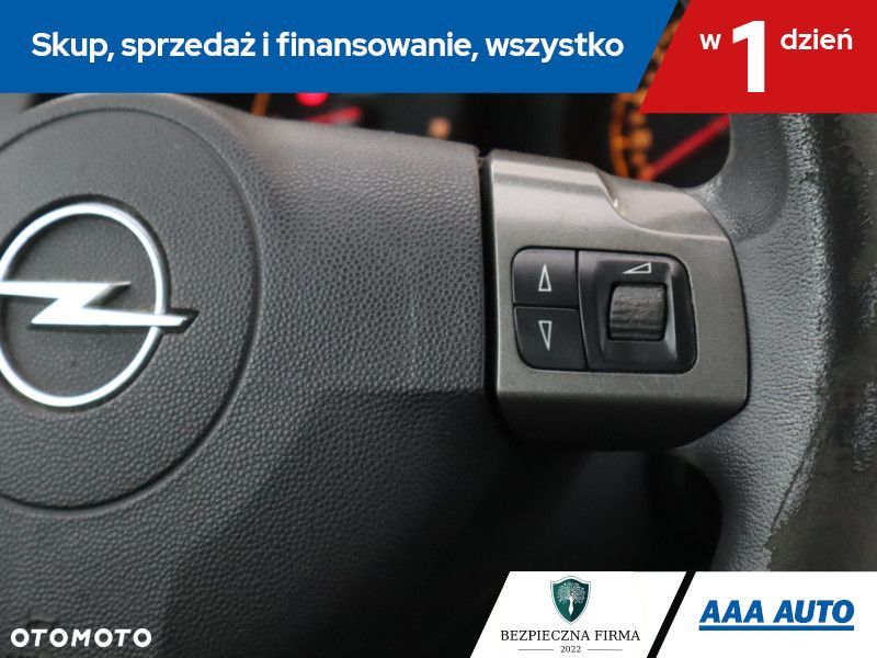 Opel Astra - 17