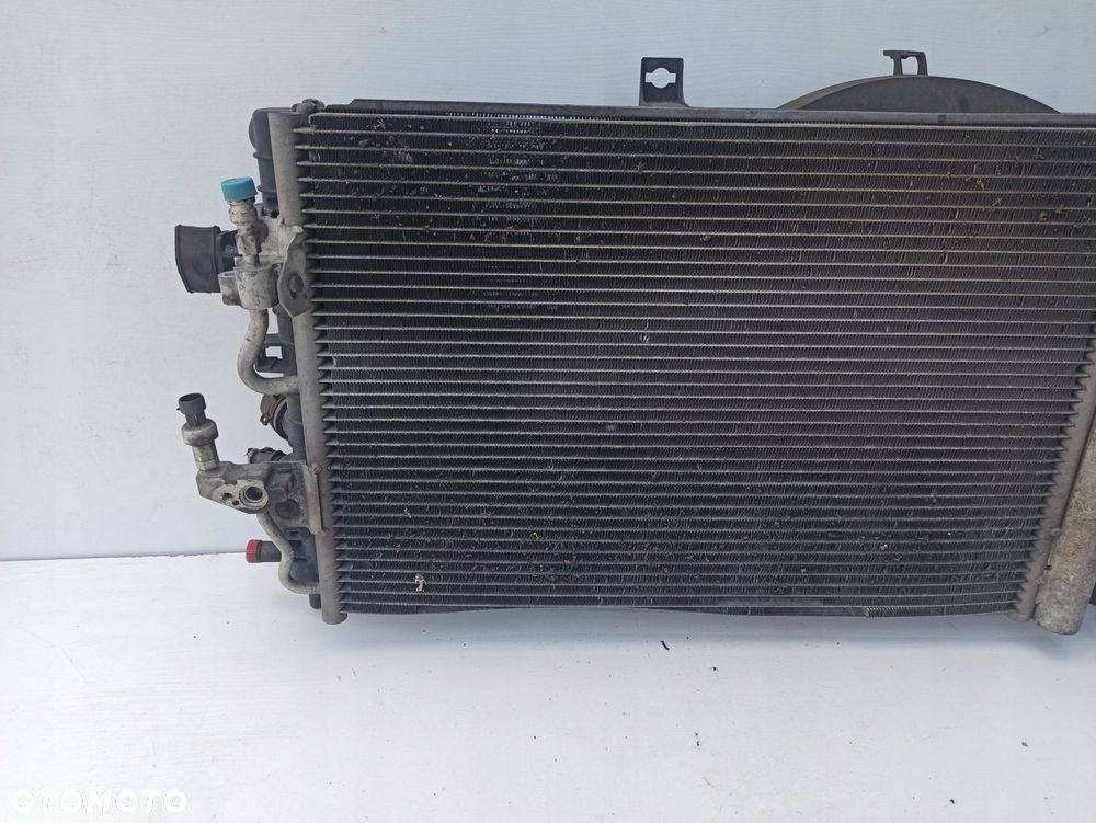 Komplet chłodnic wentylator OPEL ASTRA III H LIFT 1.6B 1.8B 16V - 9