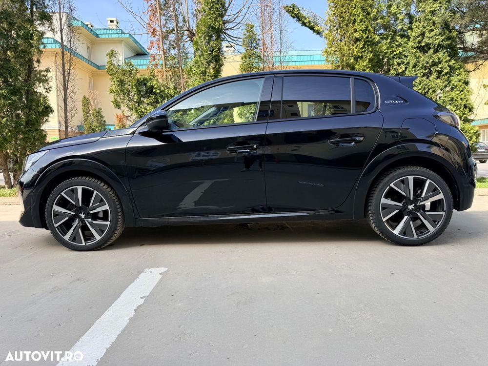 Peugeot 208 PureTech 100 EAT8 GT Pack - 4