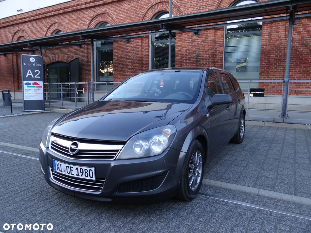Opel Astra 1.4 - 7