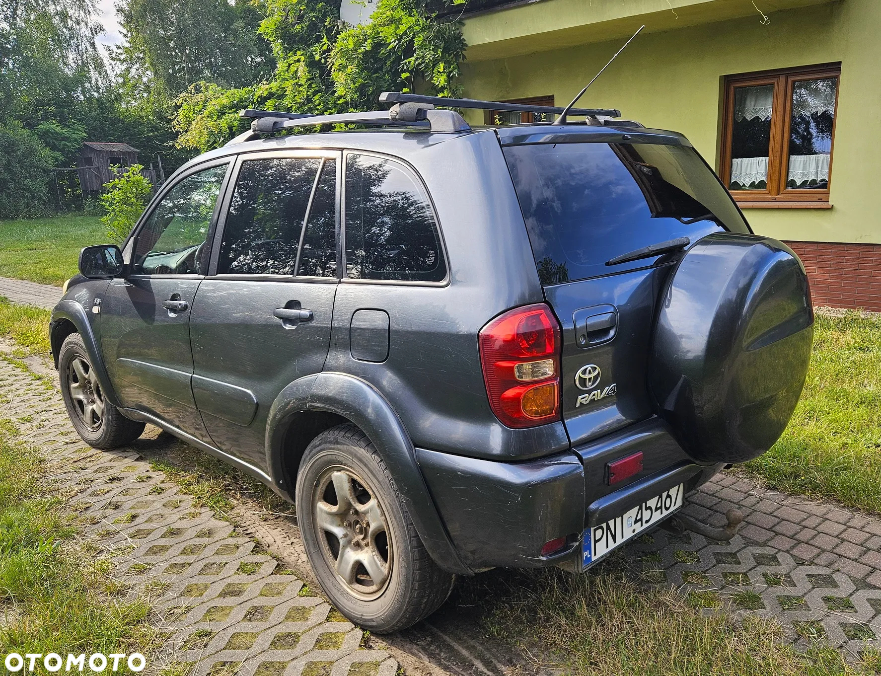 Toyota RAV4 2.0 D-4D 4x4 - 5