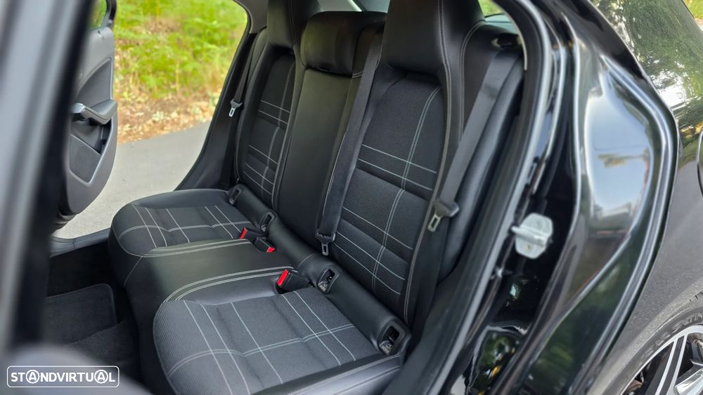 Mercedes-Benz A 180 CDI (BlueEFFICIENCY) Style - 13
