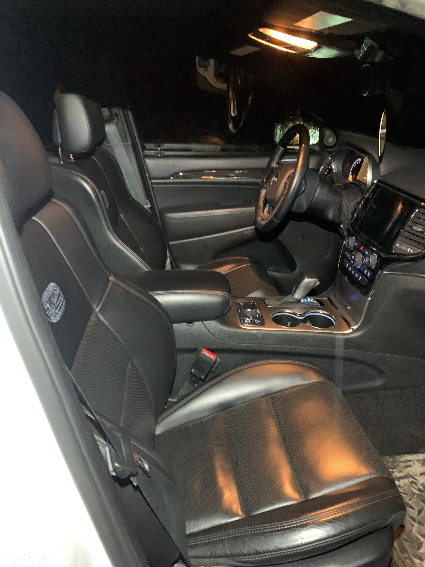 Jeep Grand Cherokee 3.6 V6 Overland - 19
