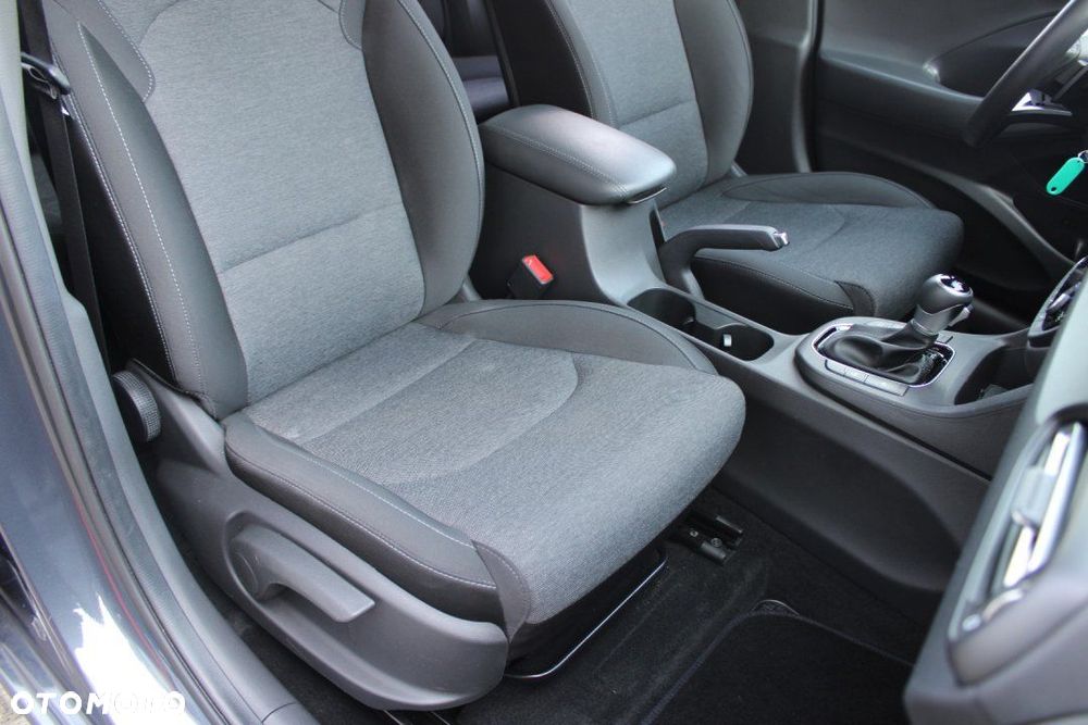 Hyundai i30 - 19