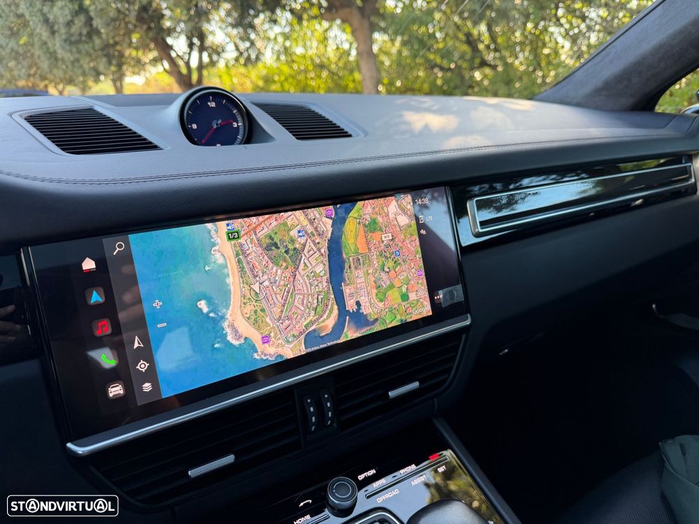 Porsche Cayenne Coupé E-Hybrid Platinum Edition - 28