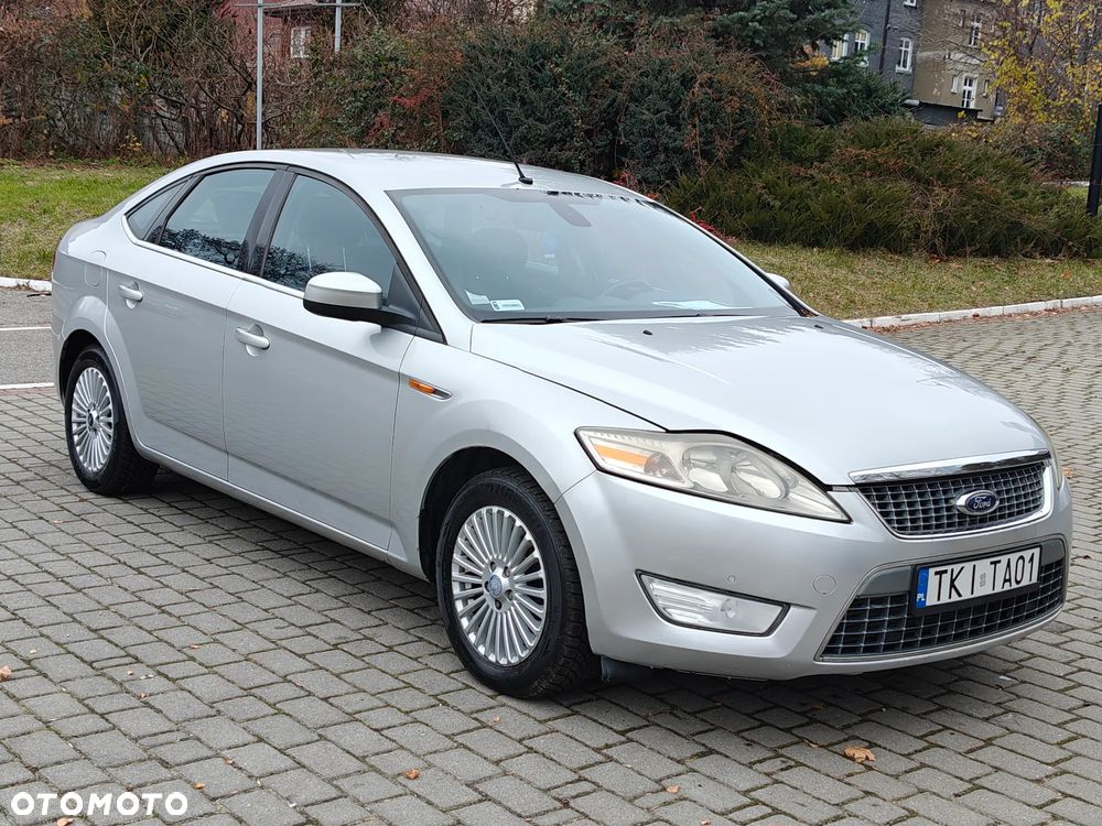 Ford Mondeo 1.8 TDCi Ghia - 11