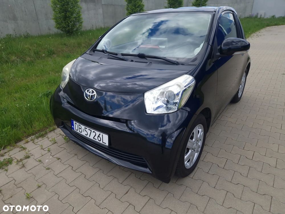 Toyota iQ 1.0 Luna CVT - 17
