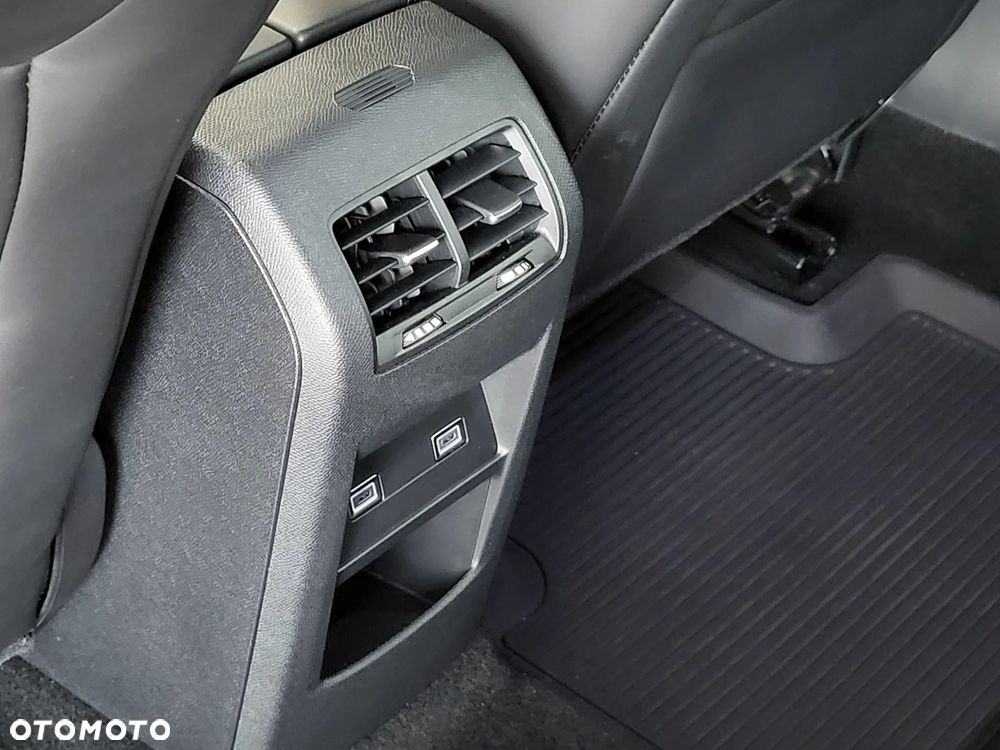 Citroën C5X 1.2 PureTech Plus EAT8 - 14