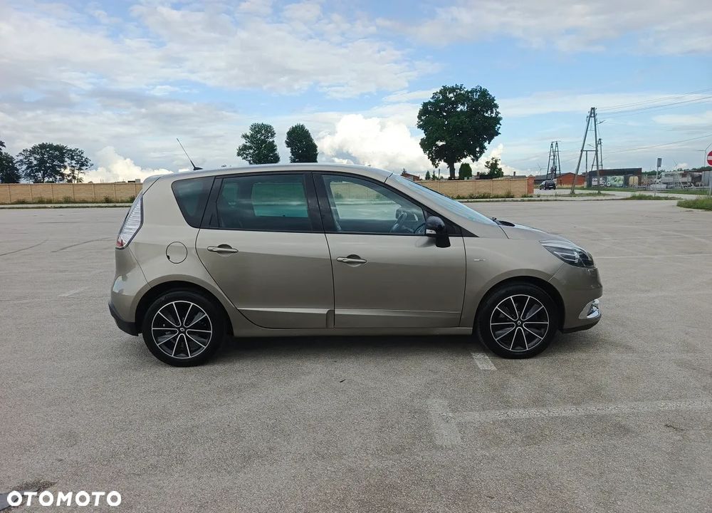 Renault Scenic Energy dCi 130 Euro 6 S&S Xmod Bose Edition - 6