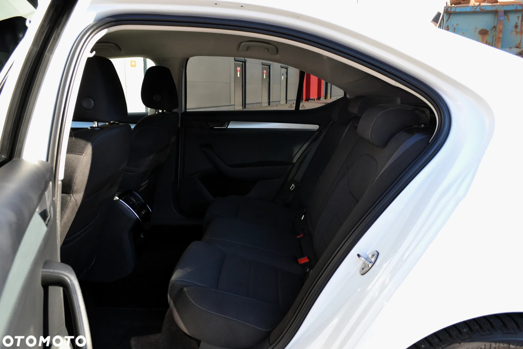 Skoda Superb 2.0 TSI Ambition DSG - 7