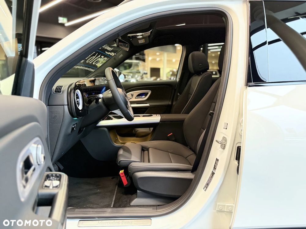 Mercedes-Benz GLB 350 4-Matic EQ 85kWh - 17