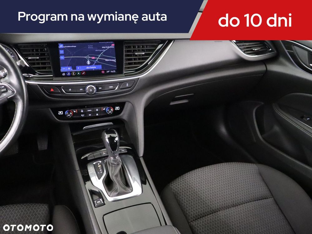 Opel Insignia - 10