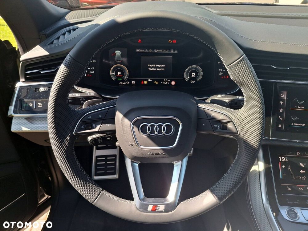 Audi Q8 - 35