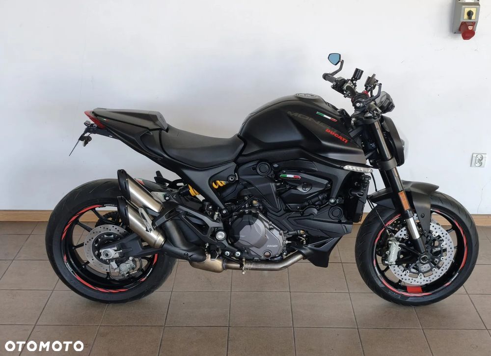 Ducati Monster - 4
