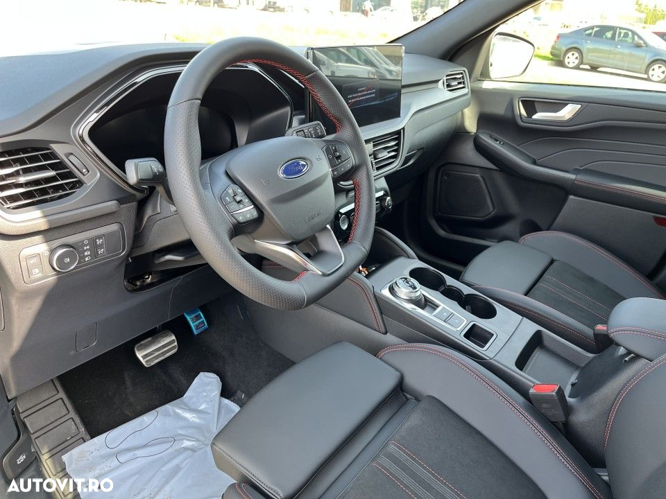 Ford Kuga 2.5 Duratec FWD PHEV ST-Line X - 16