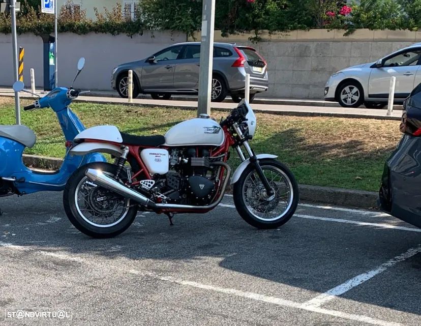 Triumph Thruxton SE - 9