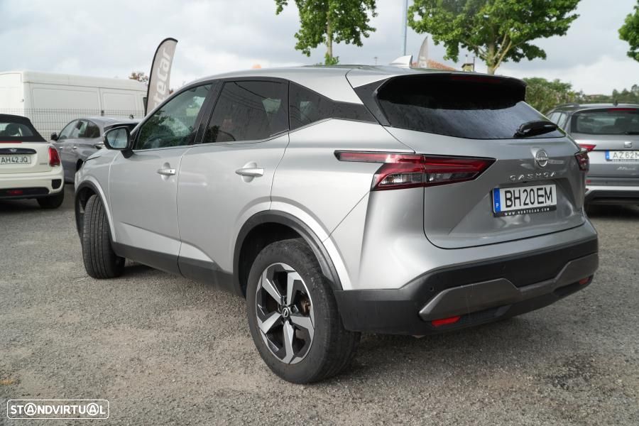 Nissan Qashqai 1.3 DIG-T N-Connecta Xtronic — fotografia 4