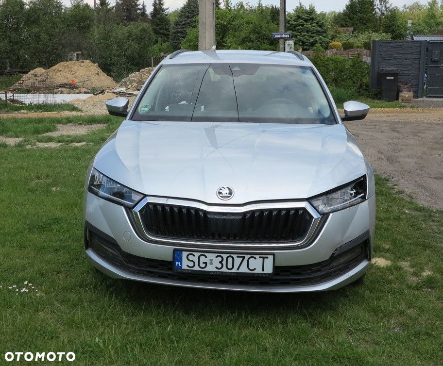 Skoda Octavia 2.0 TDI Ambition - 2