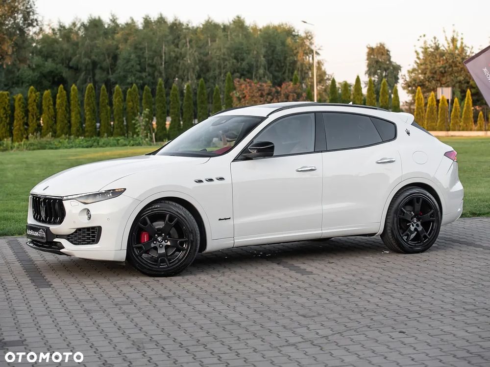 Maserati Levante Granlusso - 15