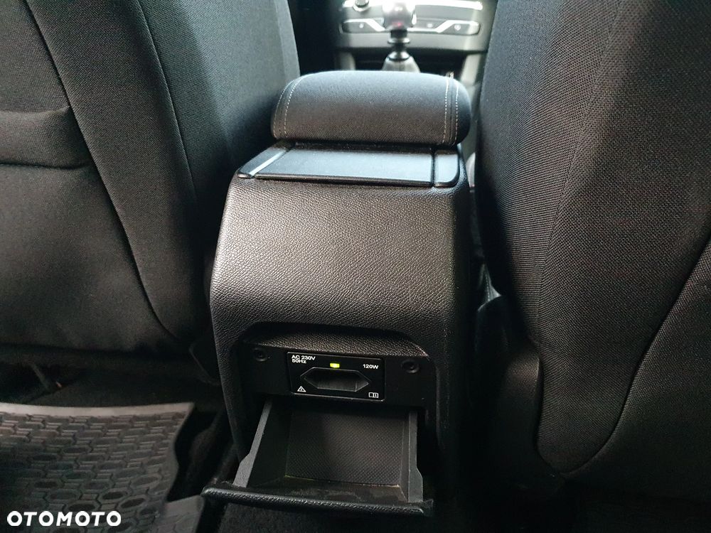 Peugeot 308 2.0 BlueHDi Allure S&S - 15