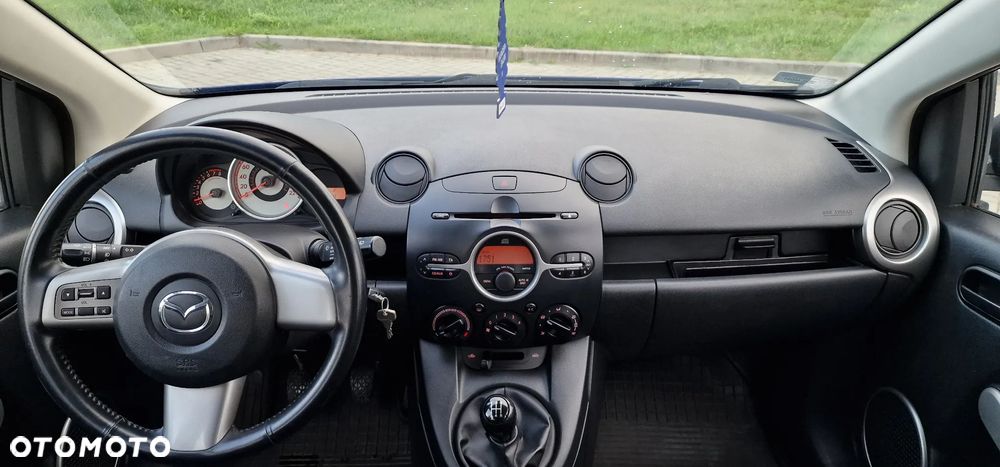 Mazda 2 - 29
