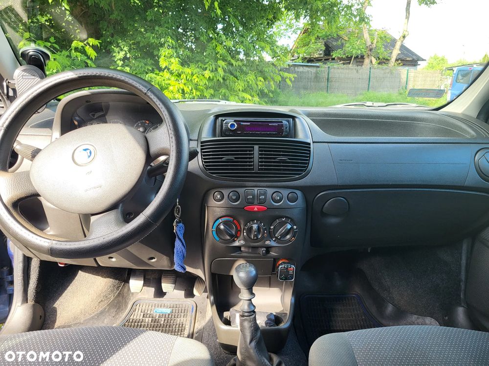 Fiat Punto - 8