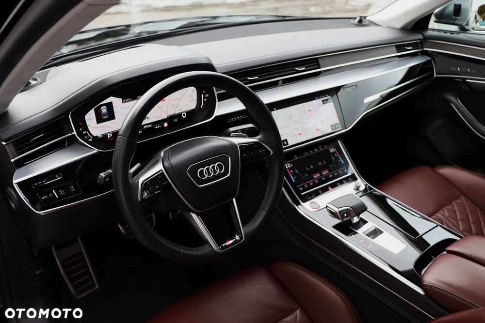 Audi S8 - 15