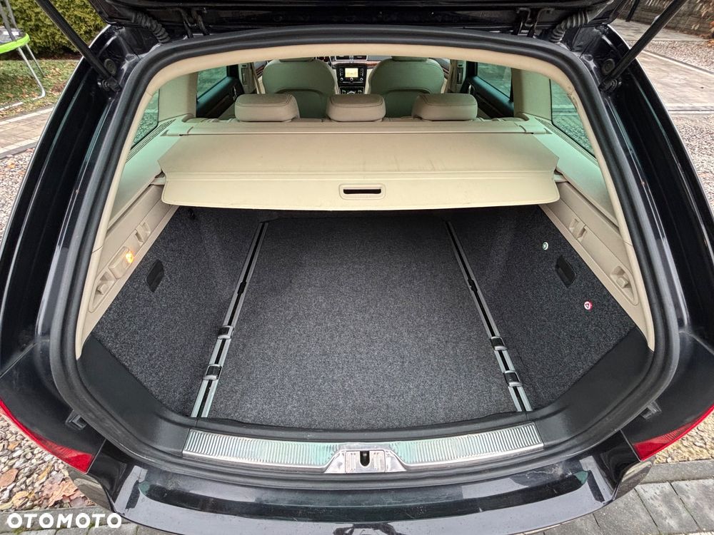 Skoda Superb 2.0 TDI 4x4 DSG Exclusive - 31