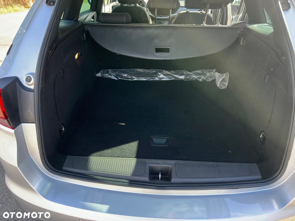 Opel Astra 1.0 Turbo Start/Stop Sports Tourer Active - 11