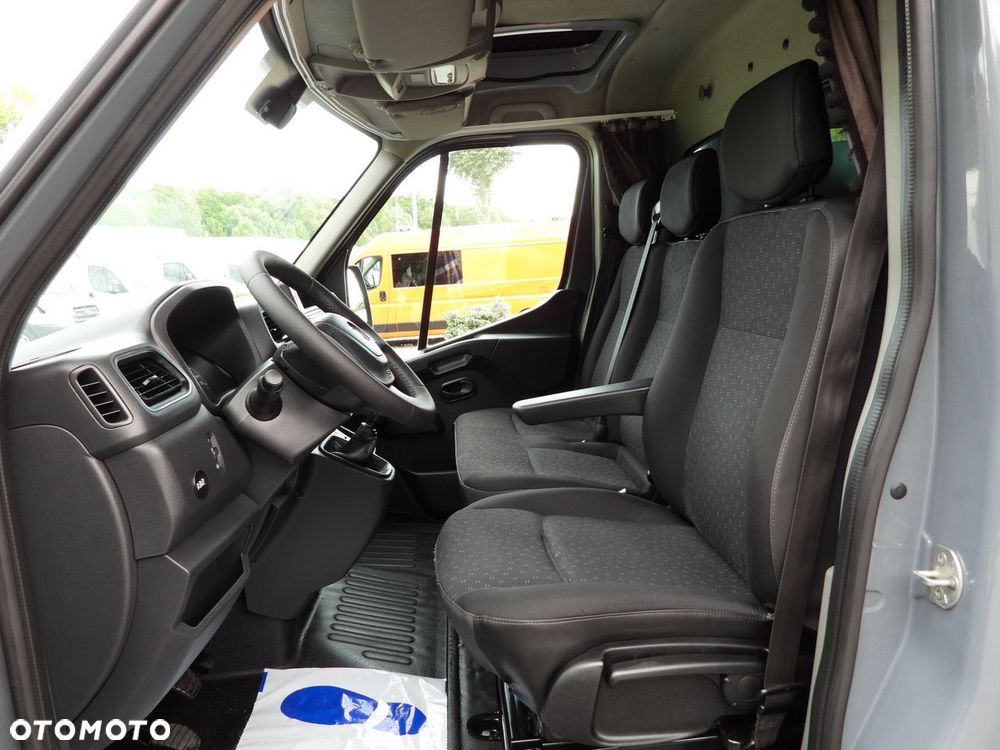 Opel MOVANO PLANDEKA 10 PALET WEBASTO TEMPOMAT LEDY PNEUMATYKA KLIMATYZACJA  165KM - 31