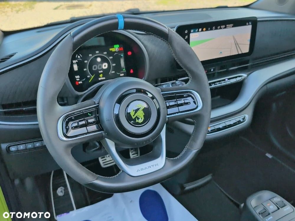 Abarth 500Ce 37.8kWh Turismo - 11