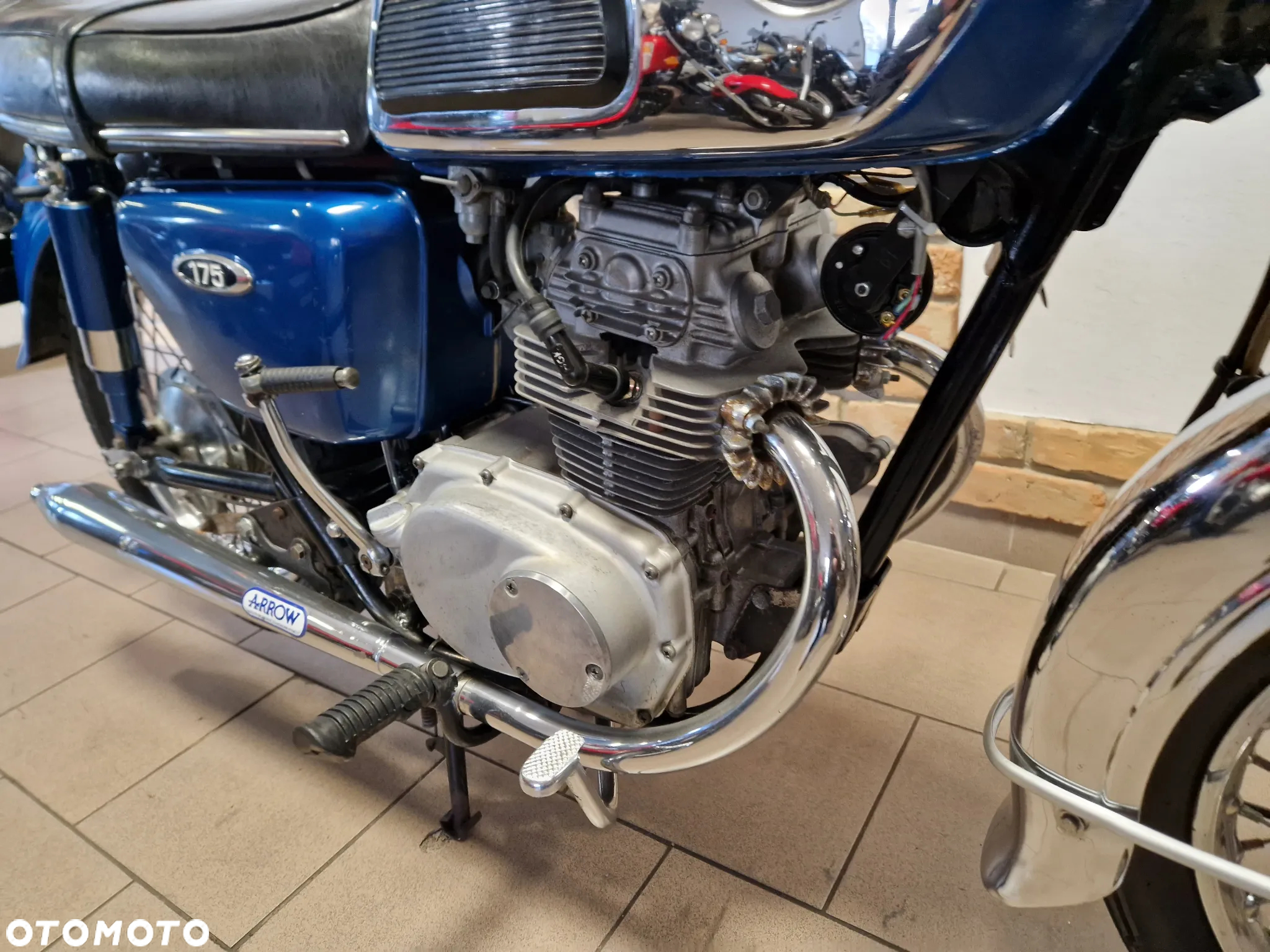 Honda CB - 26