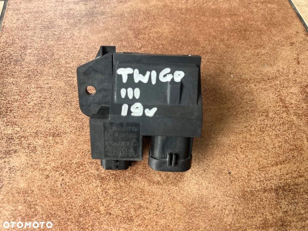 REZYSTOR OPORNICA WENTYLATORA RENAULT NISSAN OPEL 255507773R 93868365 - 1