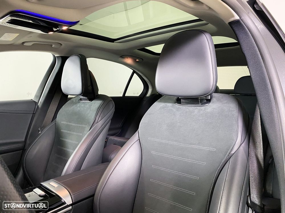 Mercedes-Benz C 300 e AMG Line - 23